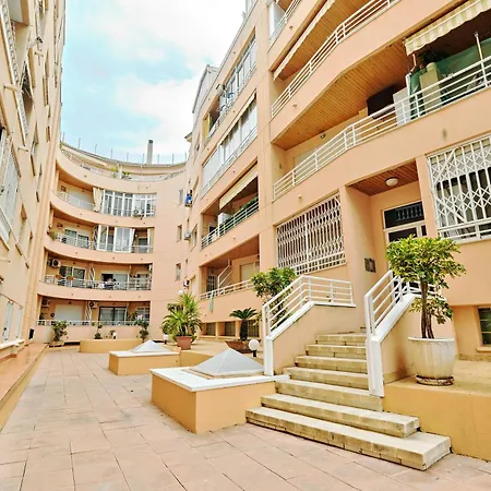 Penthouse Louis 公寓 *