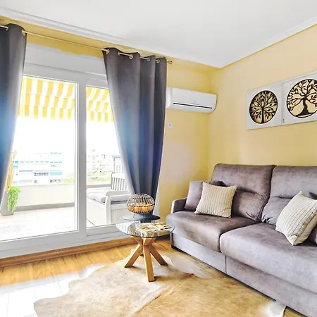 Penthouse Louis Торевьиа